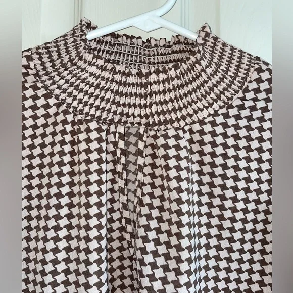 Houndstooth print keyhole neck long sleeve blouse large - Picture 3 of 4